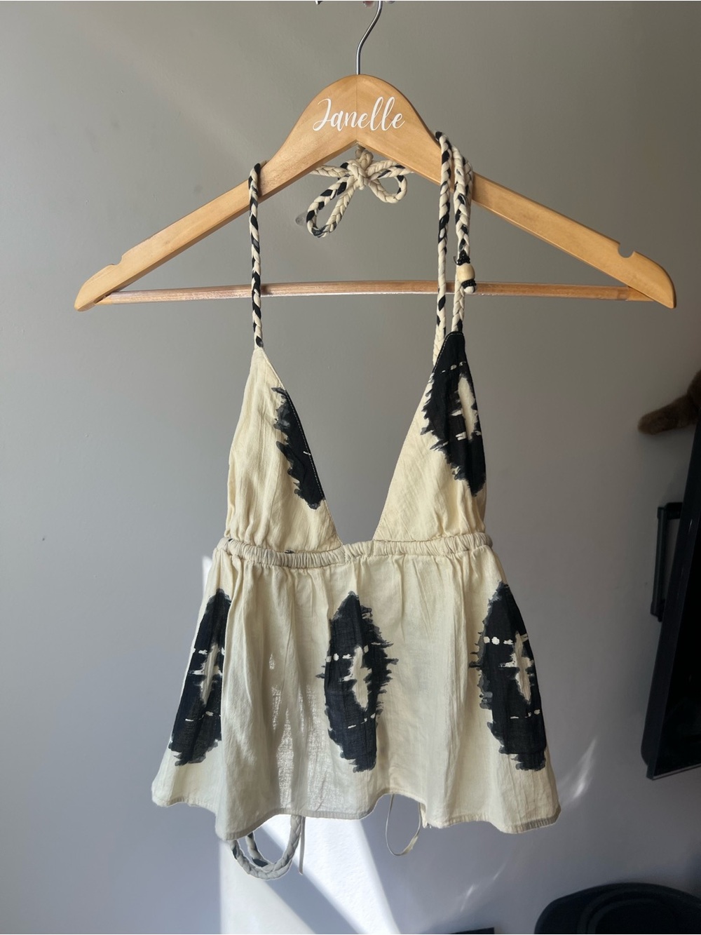 ZARA Cream Halter Cami with Black Tie-Dye Motif (MEASUREMENTS IN DESCRIPTION)